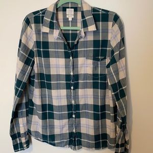 Dark green plaid button up